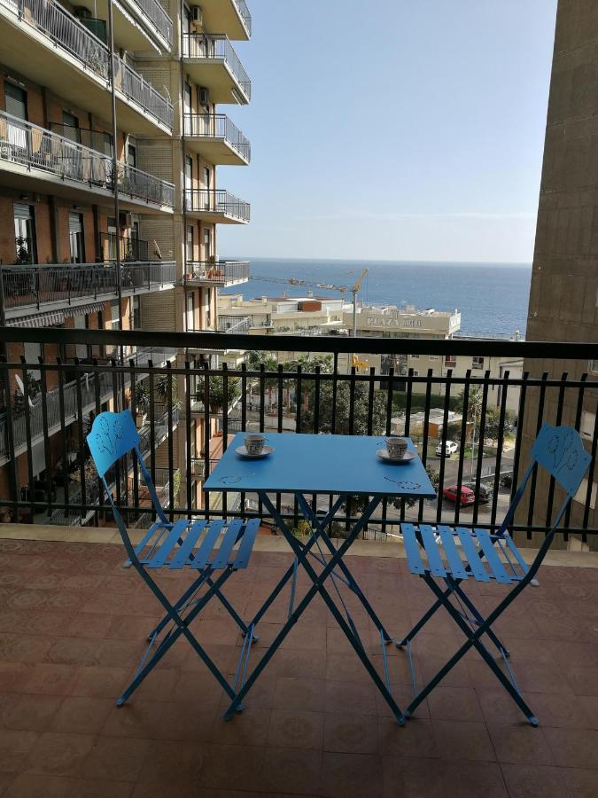 Casa Levante Sea View Apartment CTA Exteriör bild